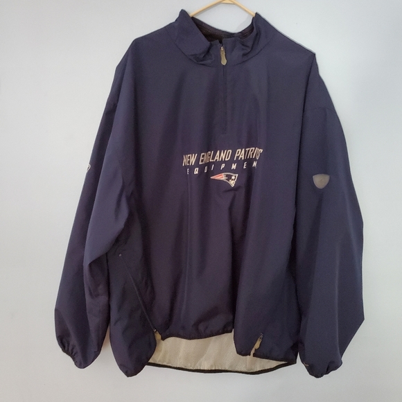 NFL Other - Men's New England Patriots 1/4 zip pullover, 2XL